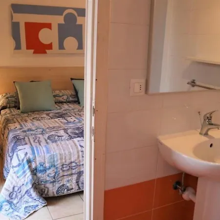 아파트 With Large Terrace 비비오네