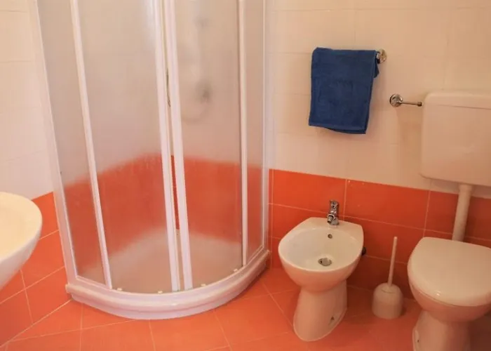 With Large Terrace * Μπιμπιόνε